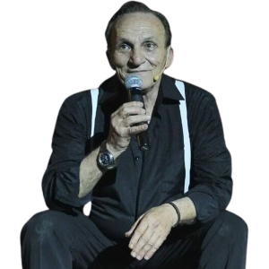 Mario Conte con il microfono
